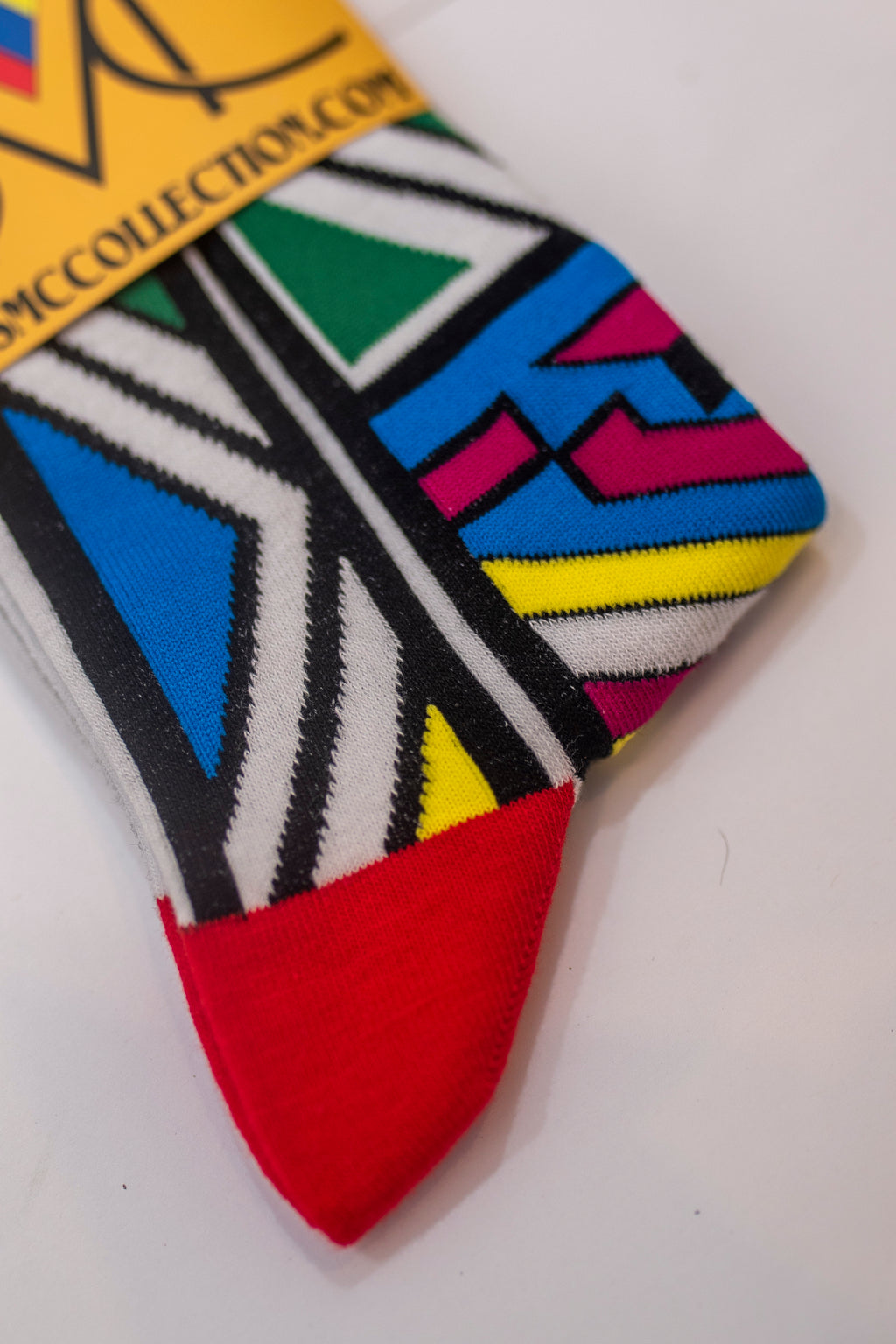 Bold Red and White Ndebele Fusion